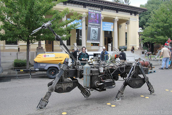 Geo Homsy practices operating the Running Machine