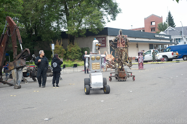 Blender Bot, Coyote Ugly Man on Dual Mules