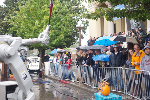 Motoman, Spine Robot, audience