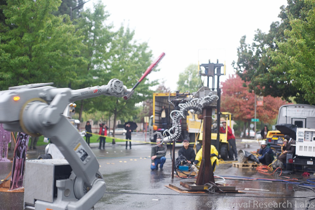 Motoman and Spine Robot twisting around