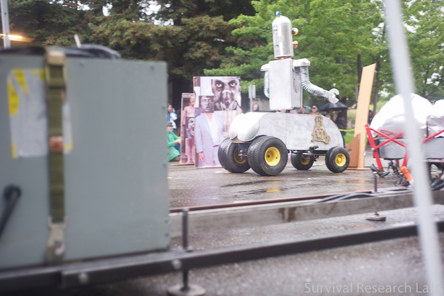 Sacrificial Bots: Blender and Bug