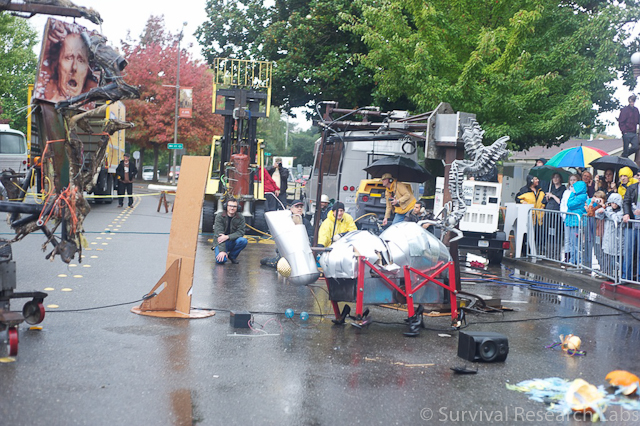 Spine Robot grabs the BugBots Behind