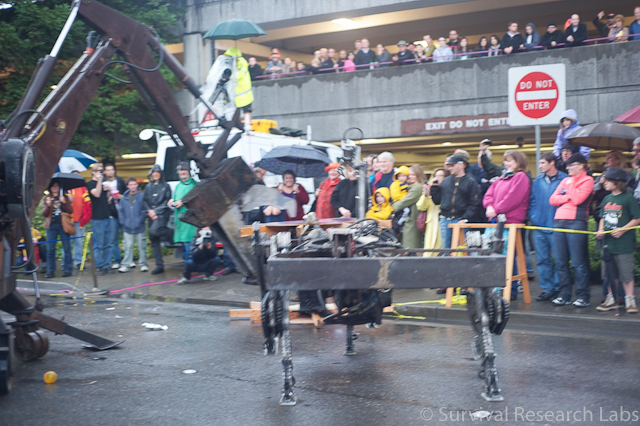 Big Arm and Running Machine